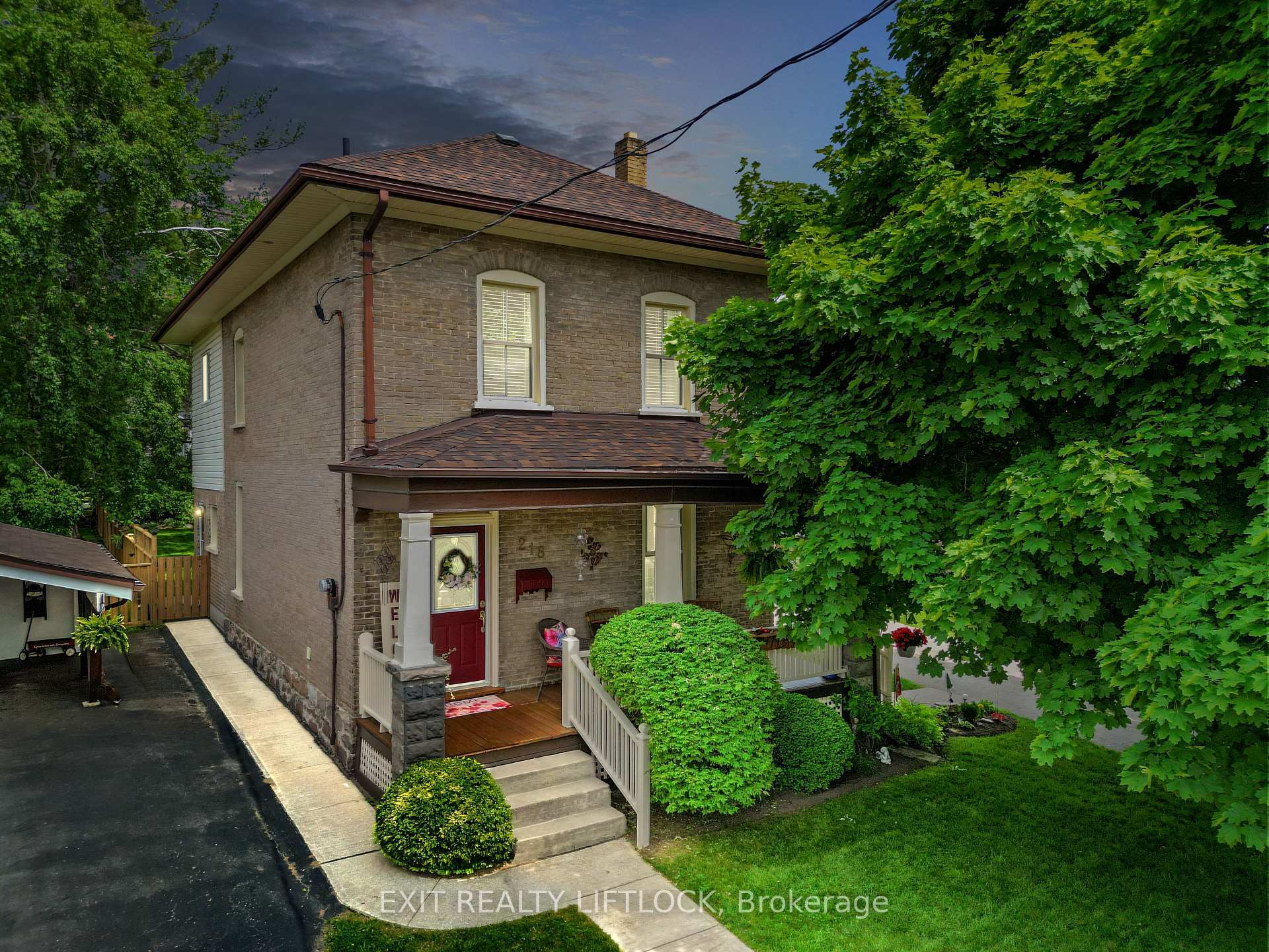 218 Lee Street  Peterborough North ON K9H 5N9 photo