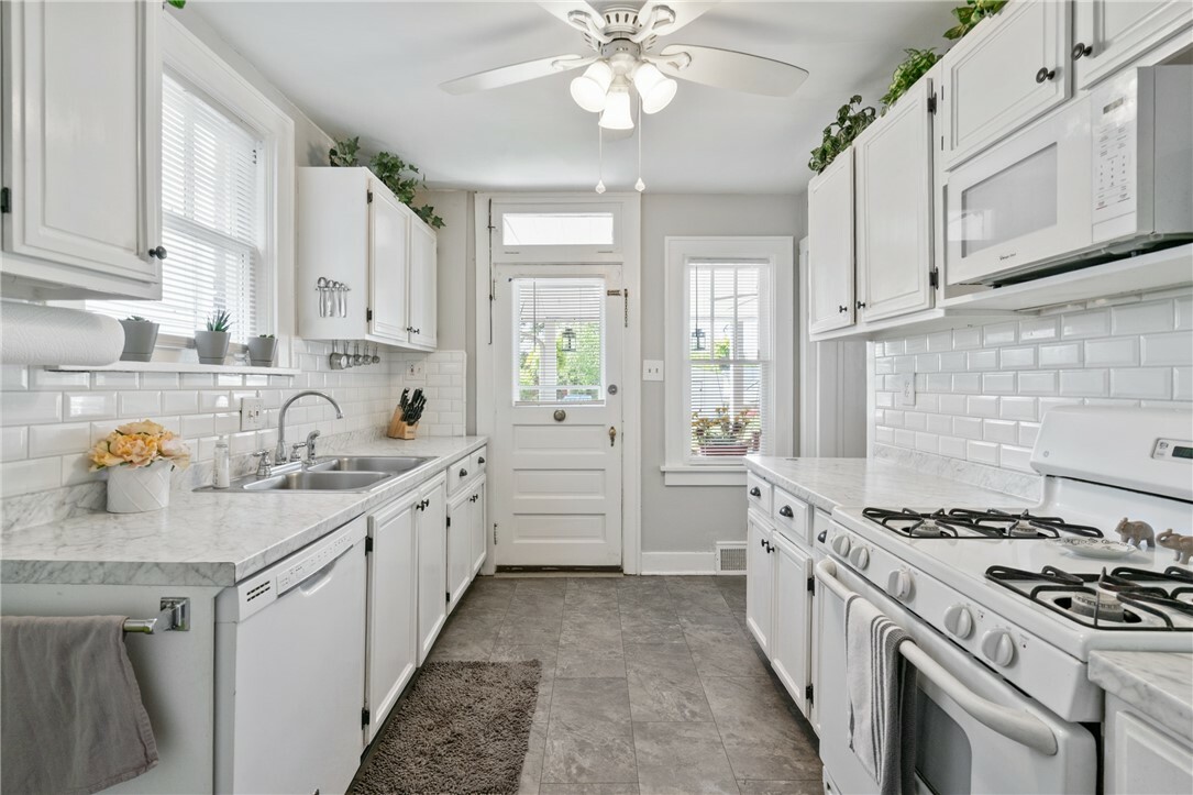 Property Photo: 363 Highland Ave PA 15229