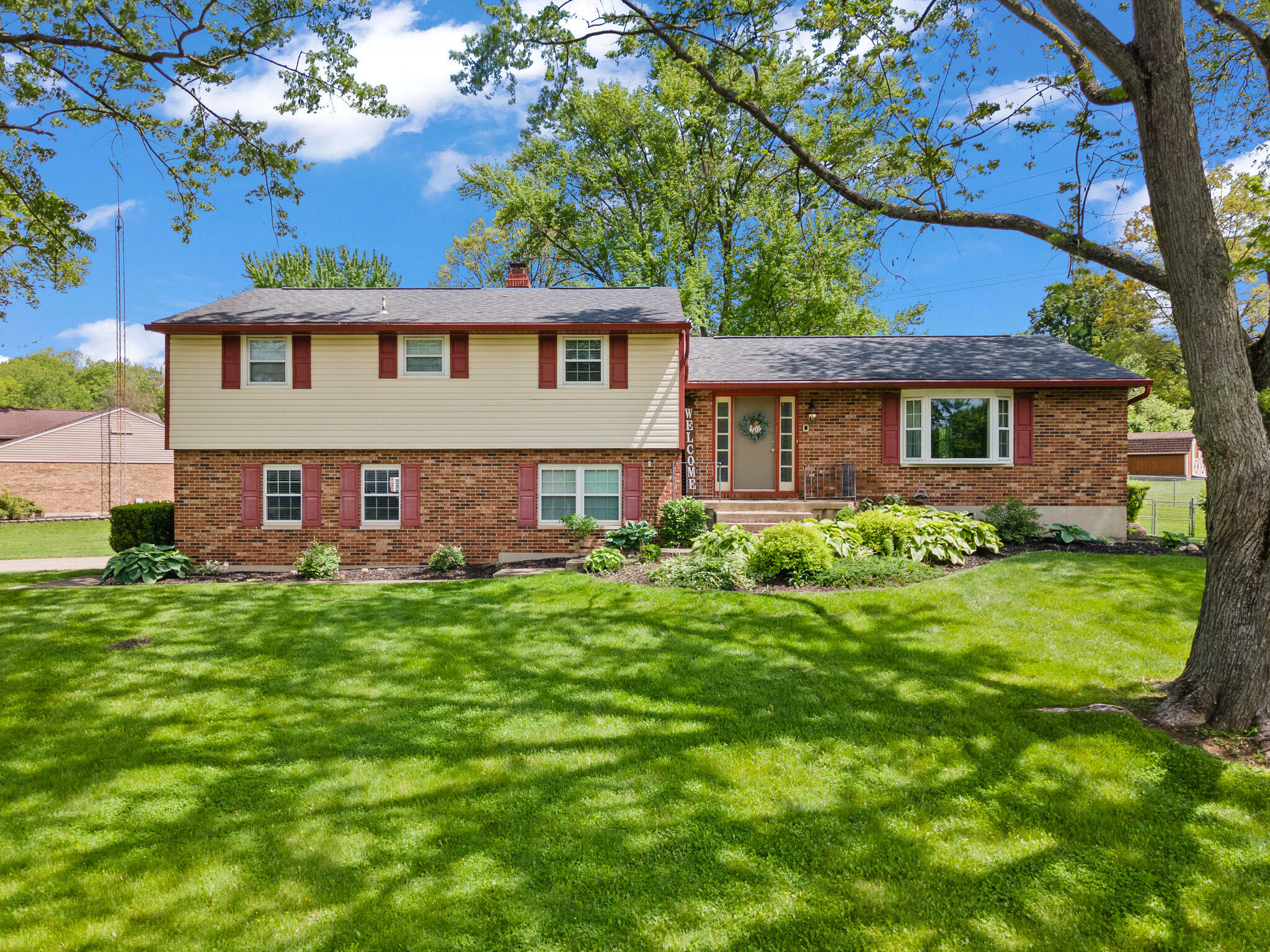 Property Photo: 4211 Willow Creek Drive OH 45415