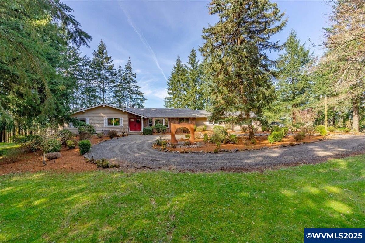 Property Photo:  11021 Winter Wy SE  OR 97392 