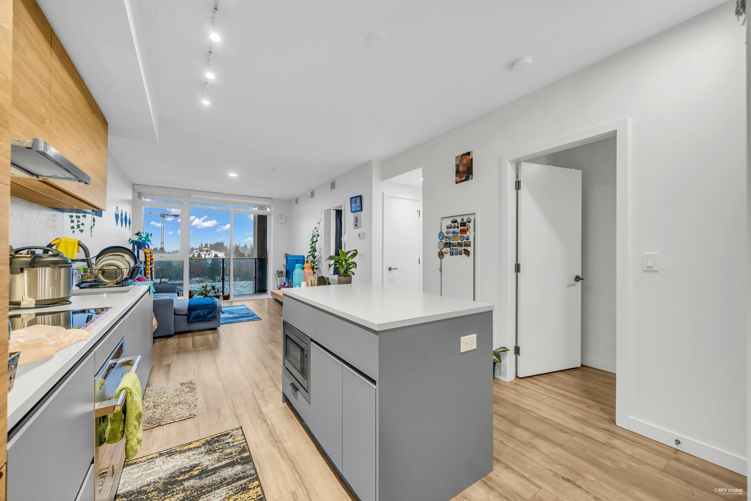 Property Photo: 13428 105 Avenue 912 BC V3T 0S6
