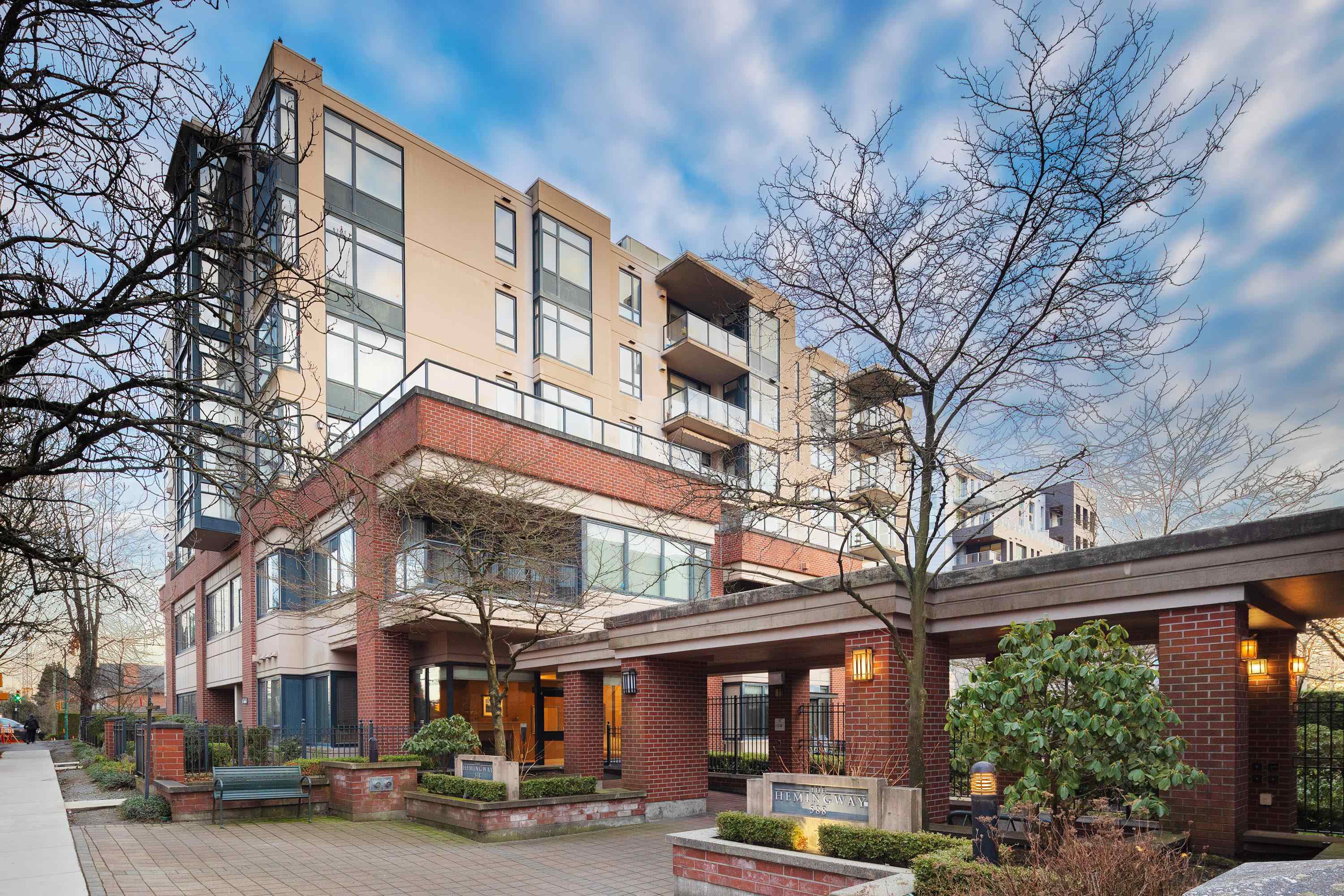 Property Photo:  538 W 45th Avenue 501  BC V5Z 4S3 