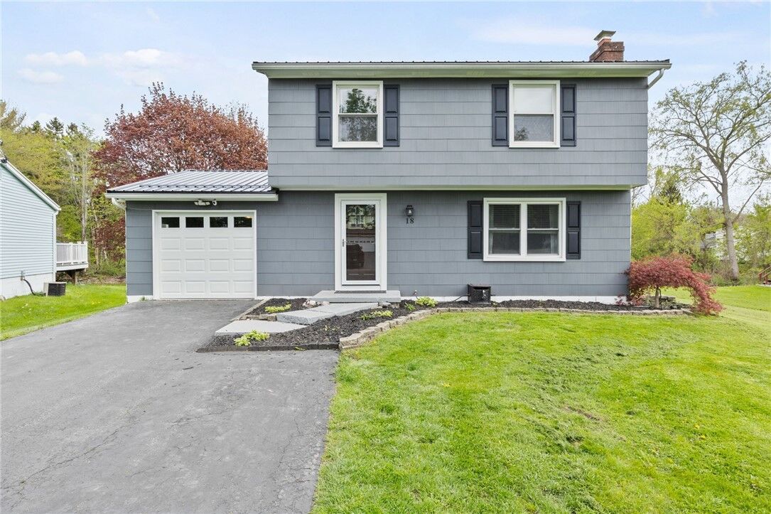 Property Photo:  18 Village Trl  NY 14559 