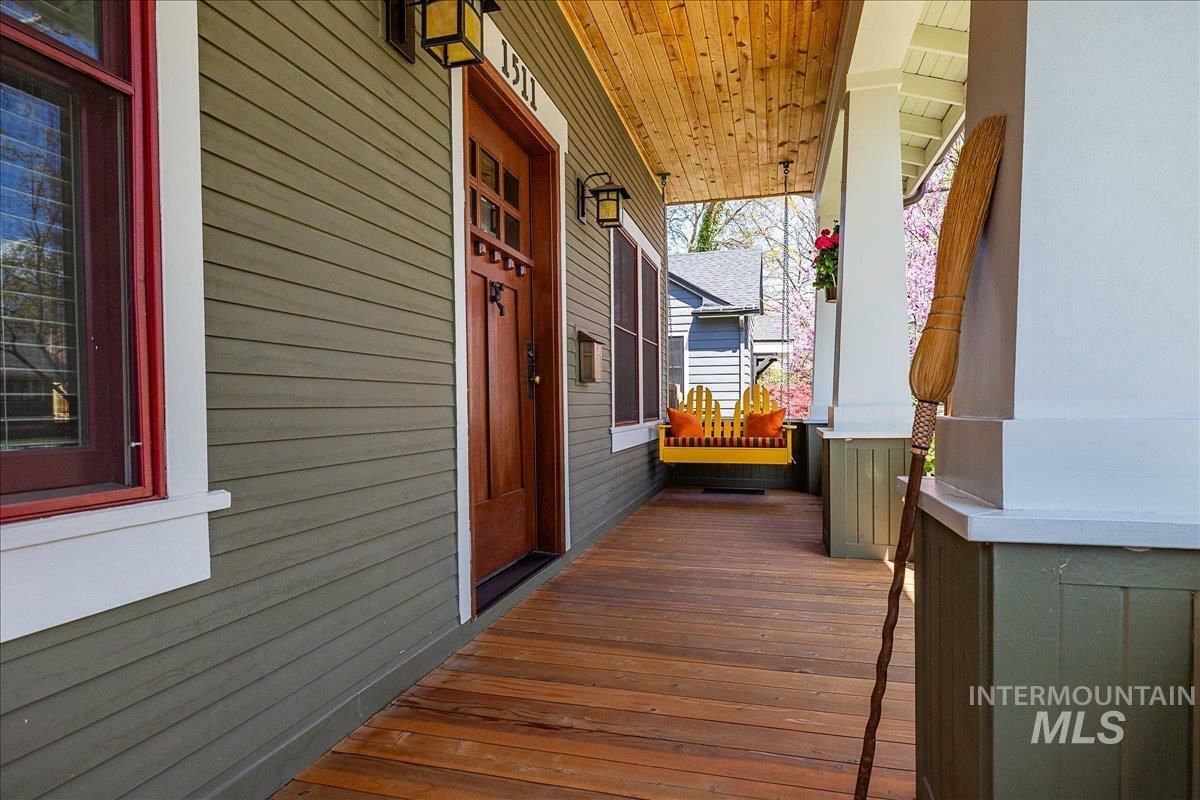 Property Photo: 1511 N 11th St ID 83702