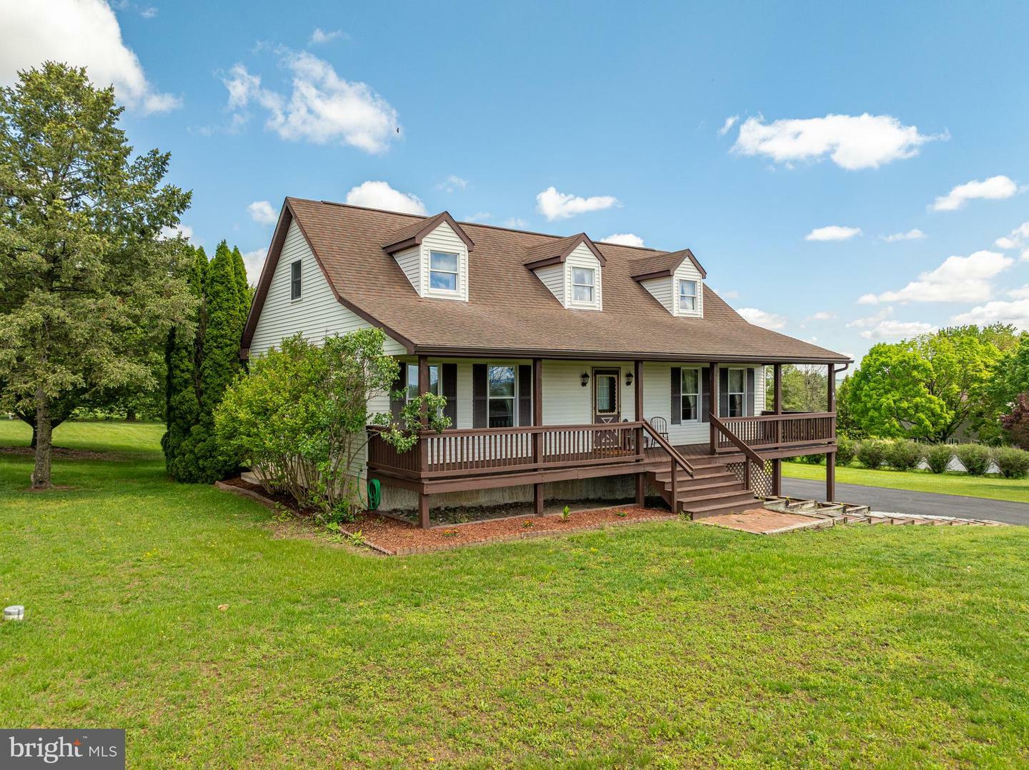 Property Photo: 440 Sleepy Hollow Drive PA 19541