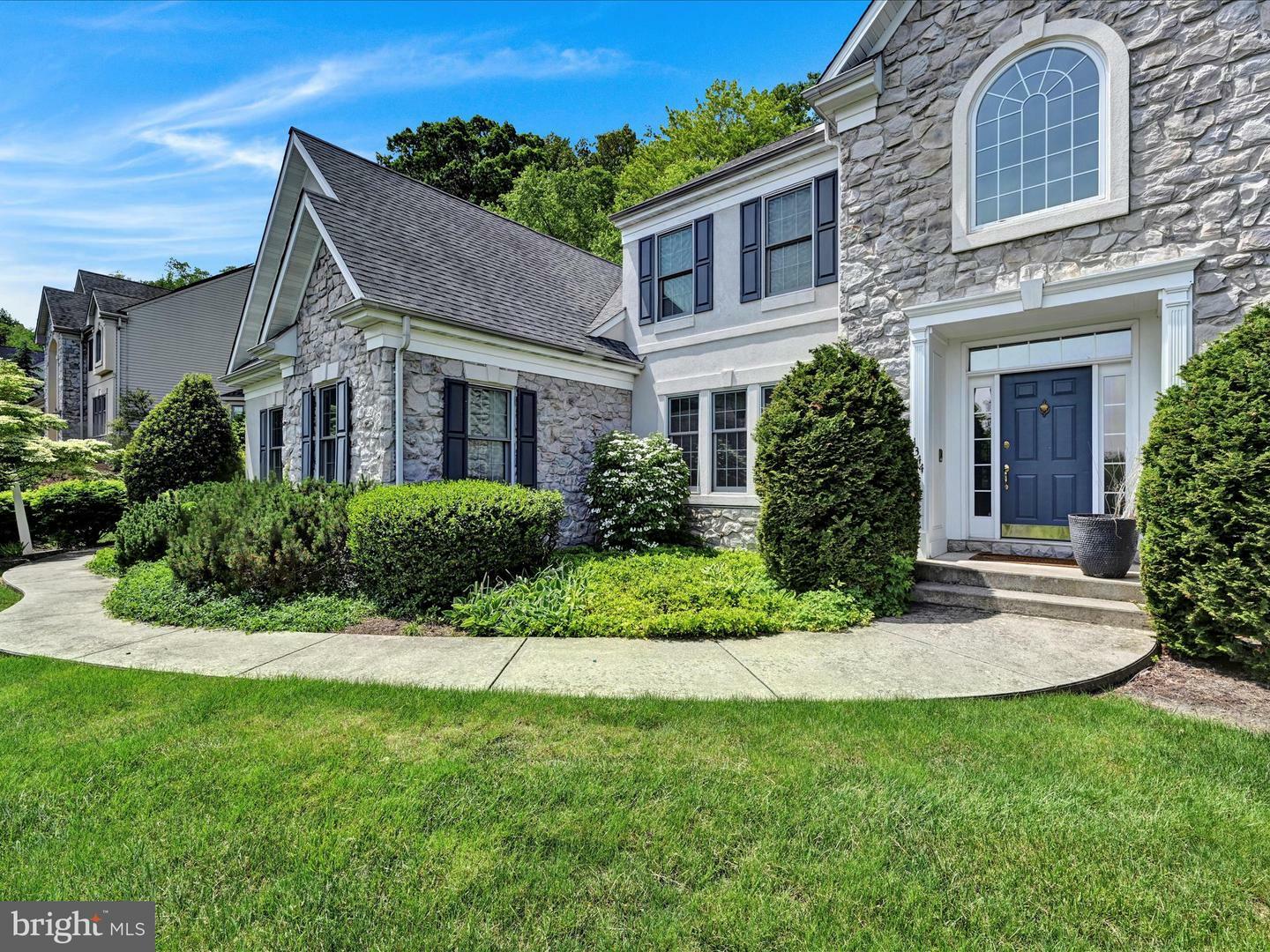 Property Photo: 1344 Jasmine Lane PA 17601