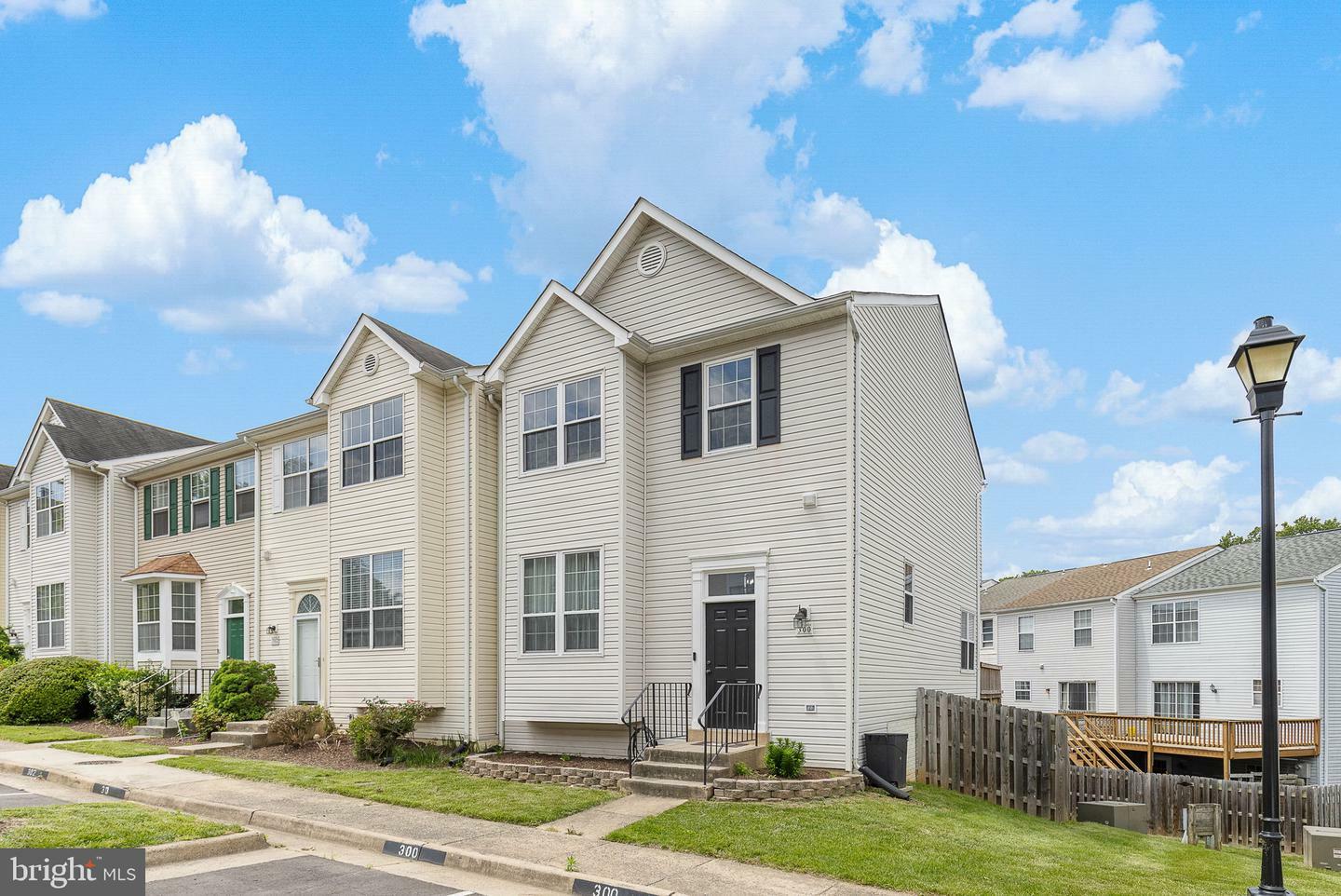 Property Photo: 300 Wimbeldon Court 218 VA 22556
