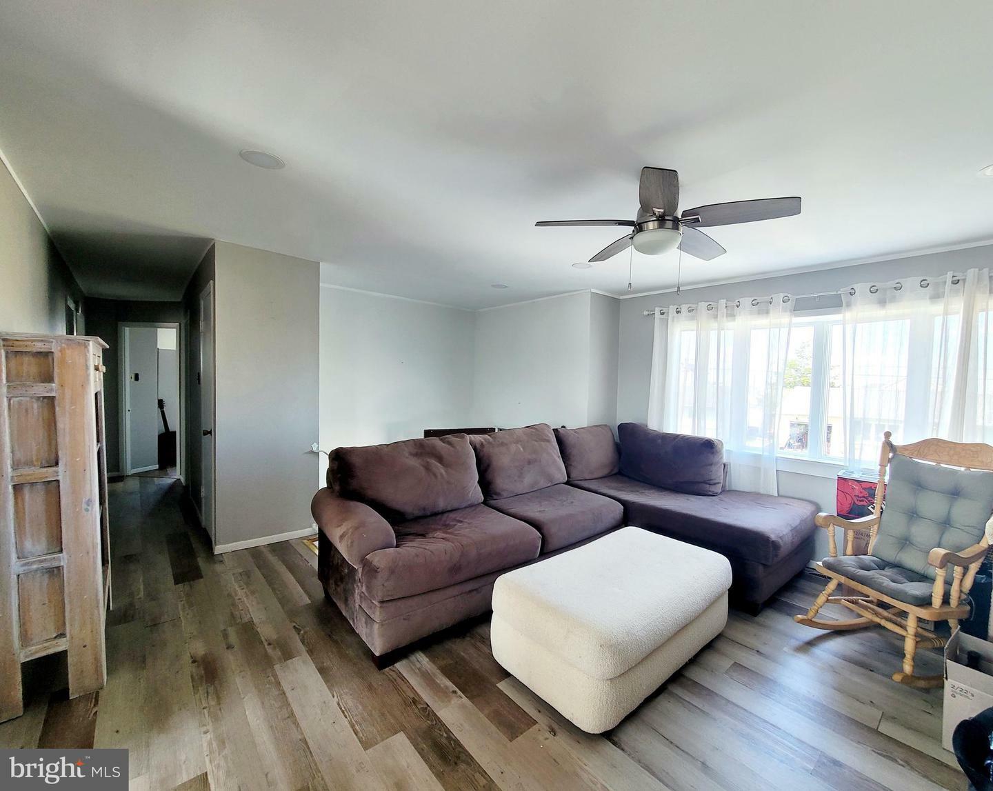 Property Photo: 17 W Delaware Drive NJ 08087