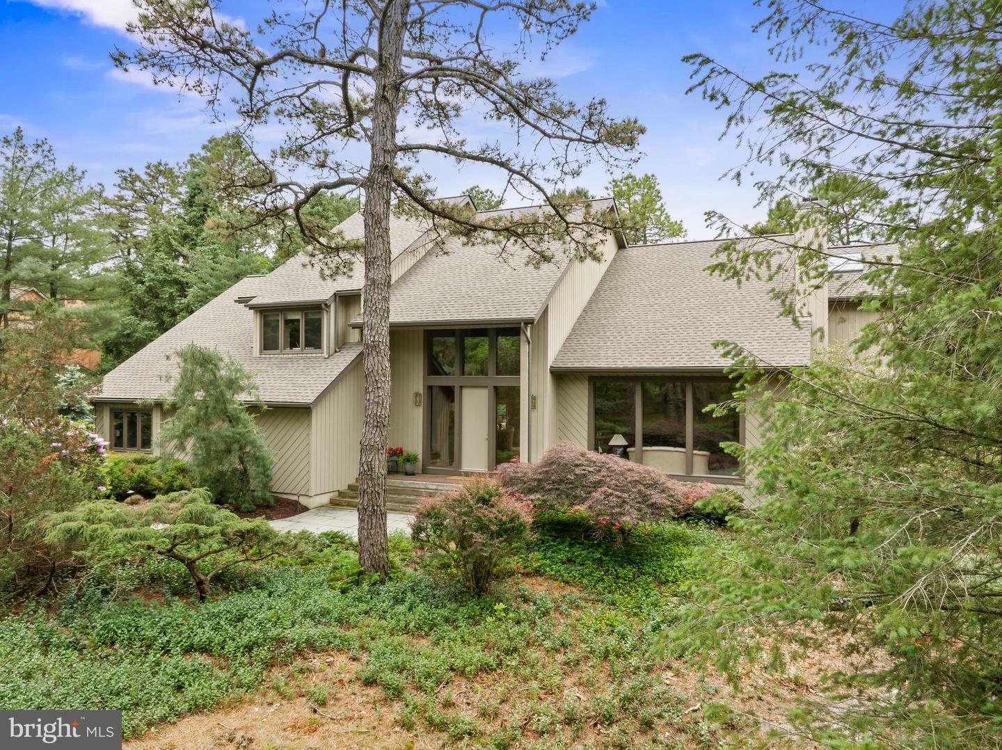 Property Photo: 10 Baydon Way NJ 08055