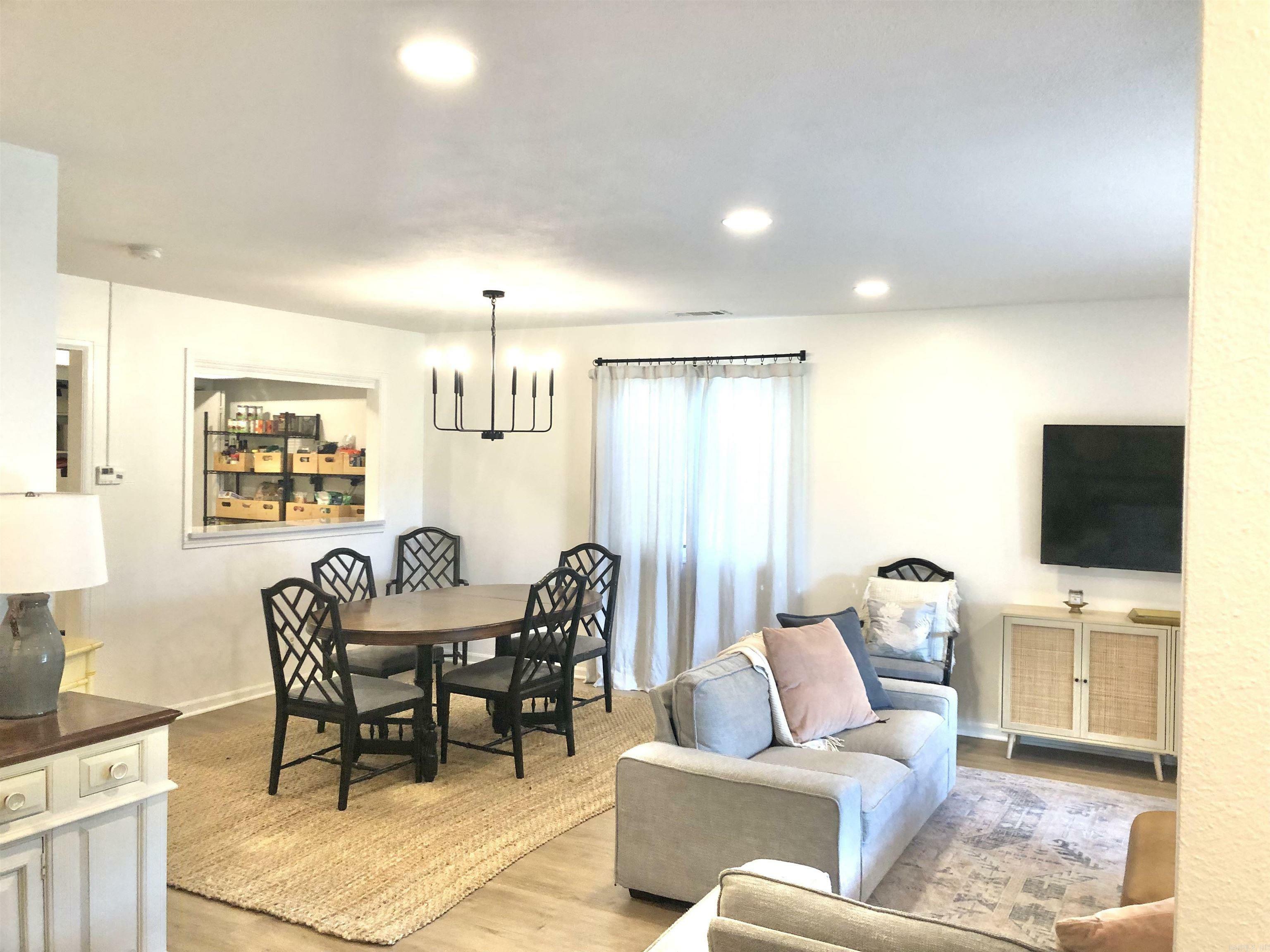 Property Photo: 501 Belvedere Drive AR 71901