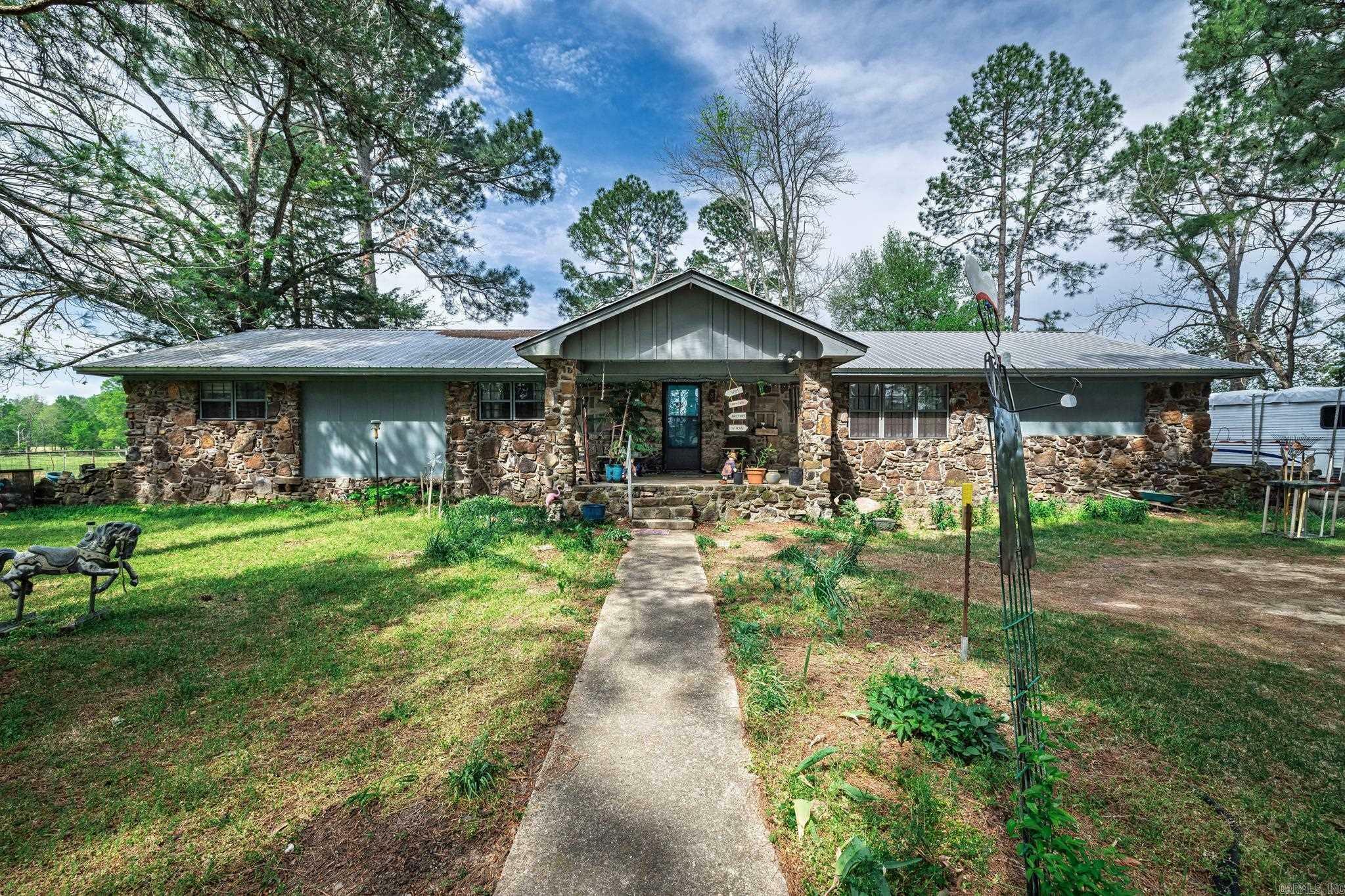 Property Photo: 1026 Cherry Hill Loop AR 72126