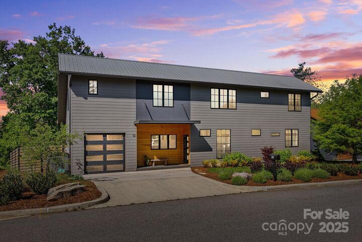 Property Photo:  52 Malvern Walk  NC 28806 