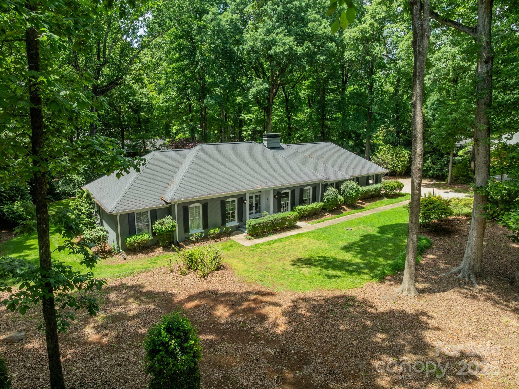 532 Courtney Lane  Matthews NC 28105 photo