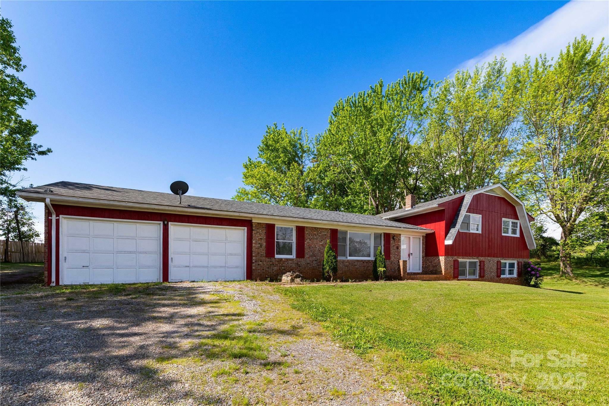 Property Photo: 67 Old Turkey Creek Road NC 28748