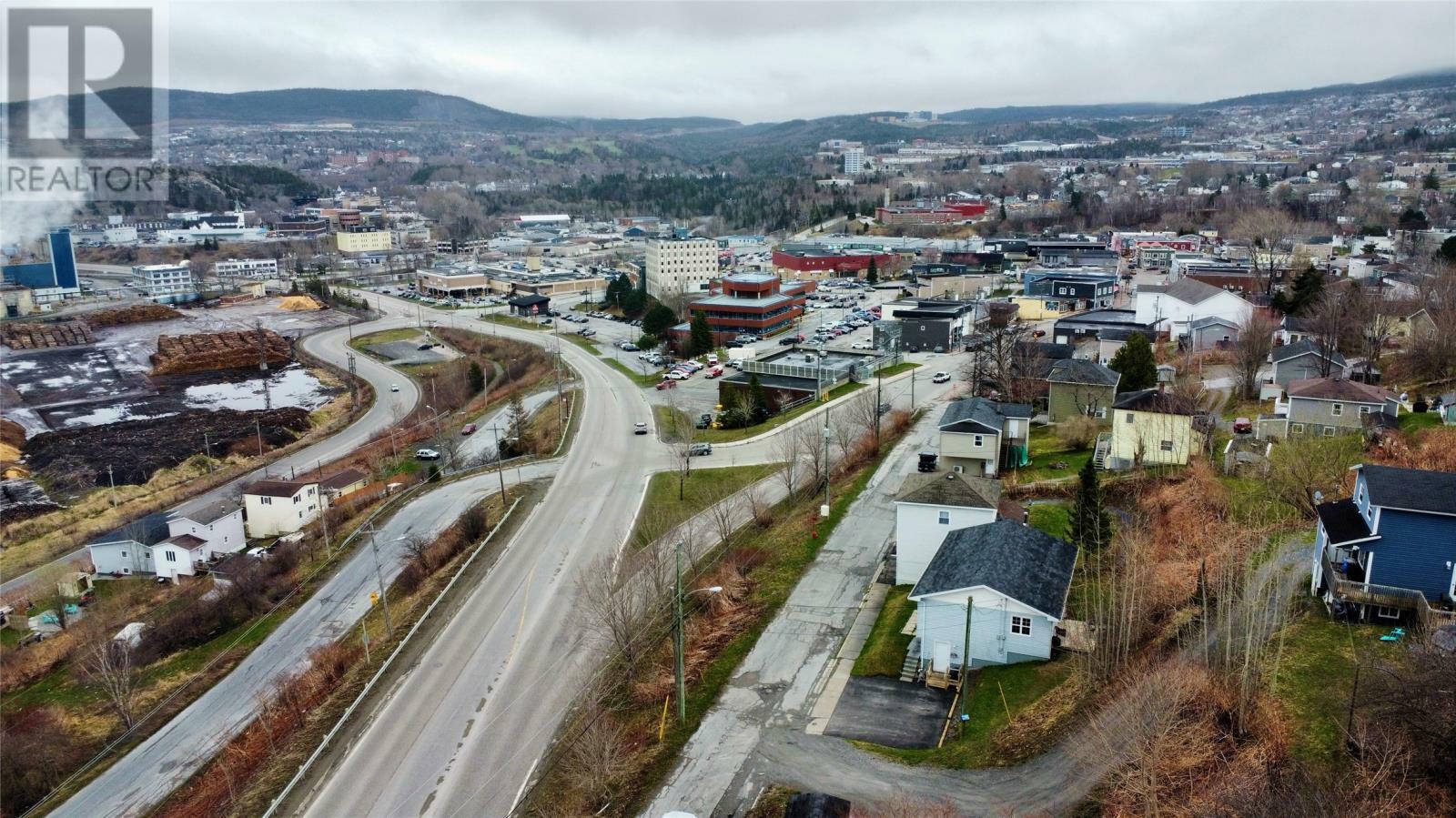 Property Photo: 141 Broad Way NL A2H 4E6