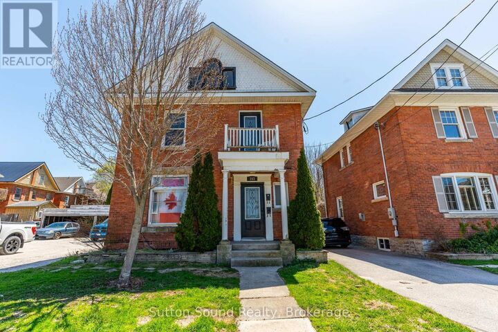 Property Photo:  353 6th Street East  ON N4K 1G1 