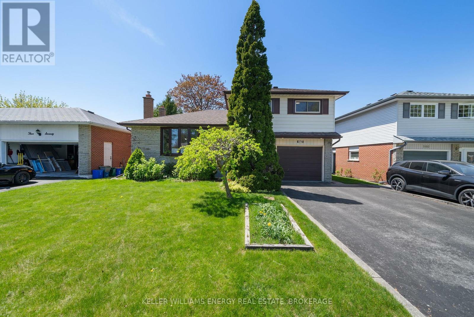Property Photo: 376 Waverly Street North ON L1J 5W1