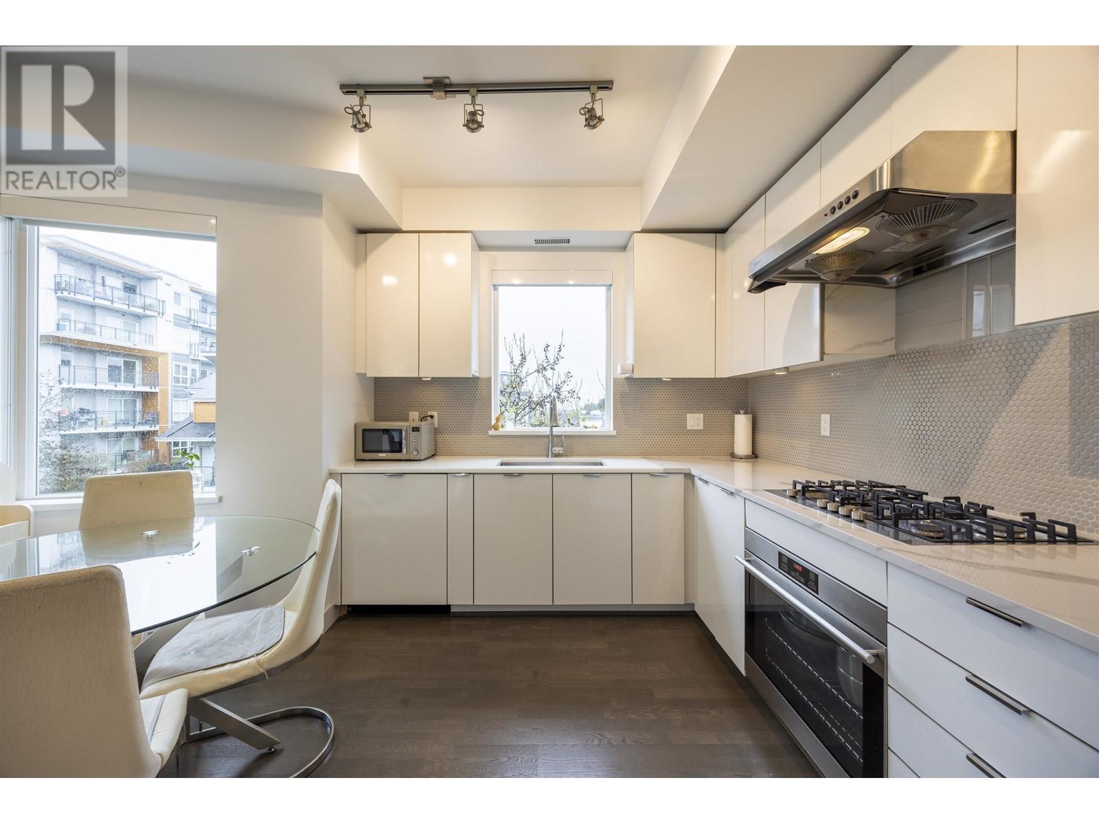 Property Photo: 10011 River Drive 312 BC V6X 0N2
