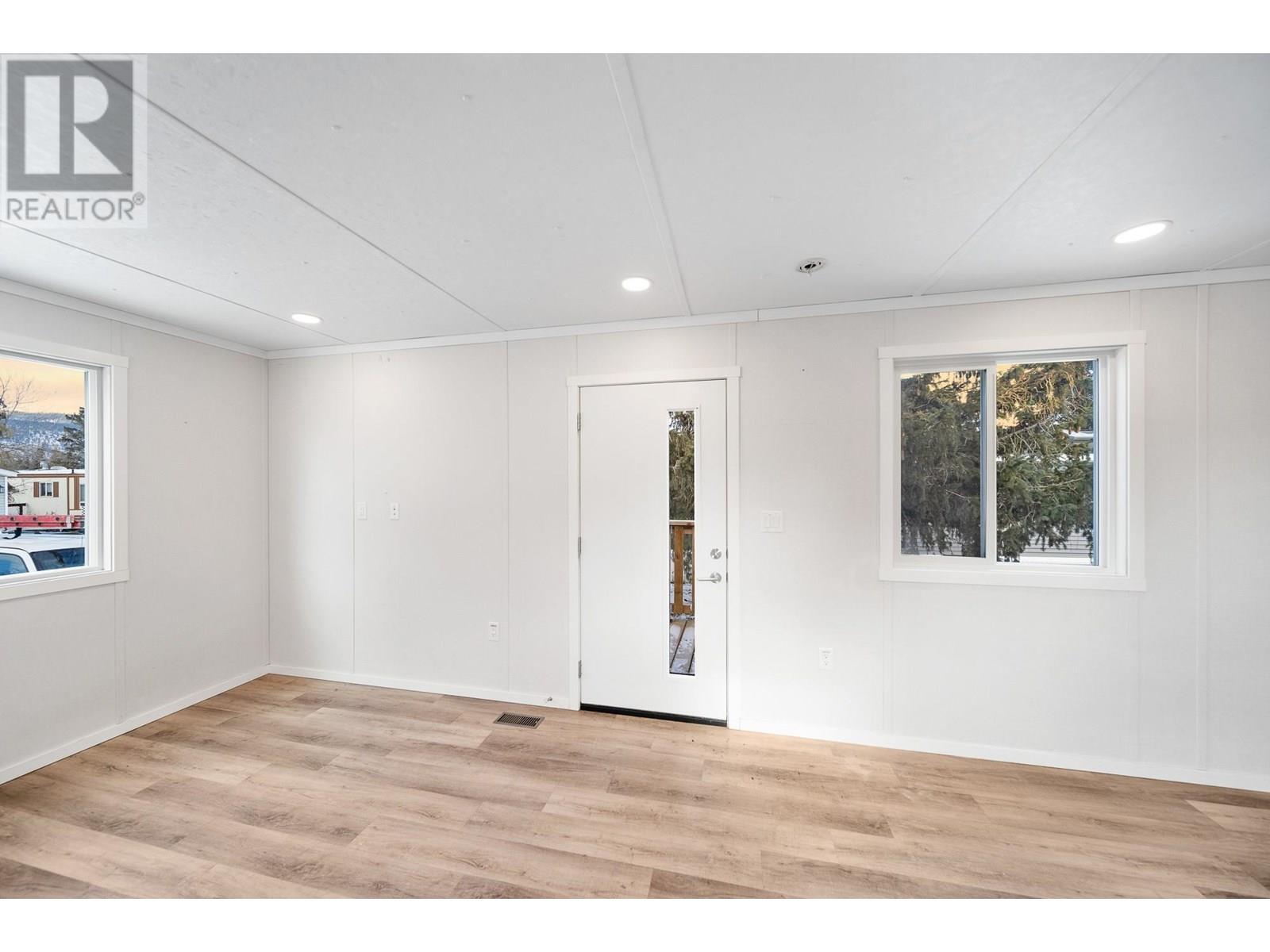 Photo de la propriété:  2776 Clapperton Avenue 53  BC V1K 1G5 