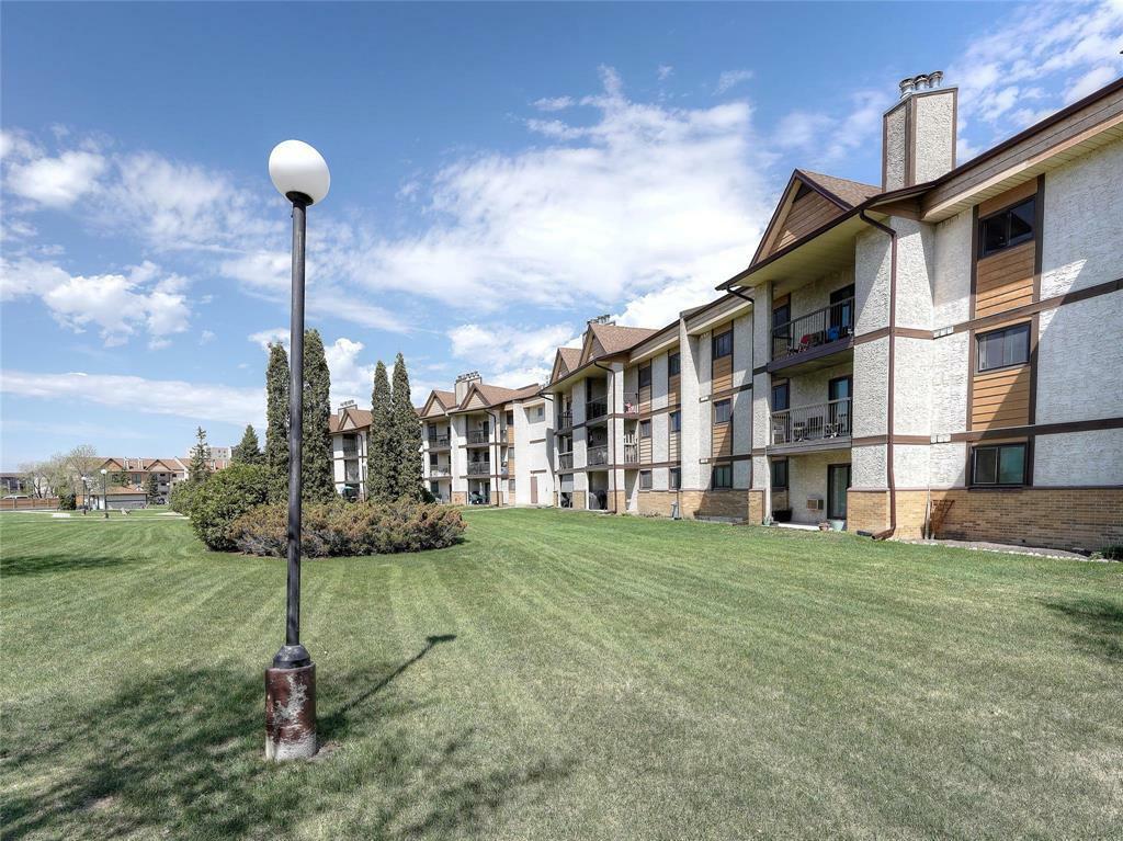 173 Victor Lewis Drive  Winnipeg MB R3P 1Z9 photo