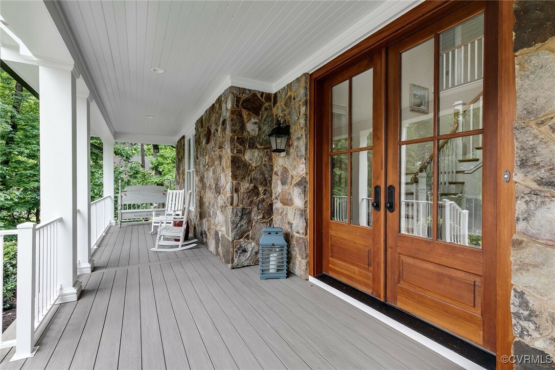 Property Photo: 8 Nomas Lane VA 23238