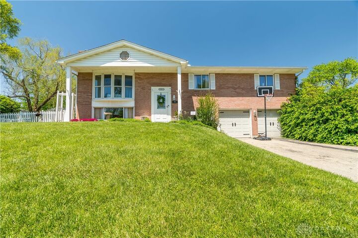 551 Crestgrove Avenue  Vandalia OH 45377 photo