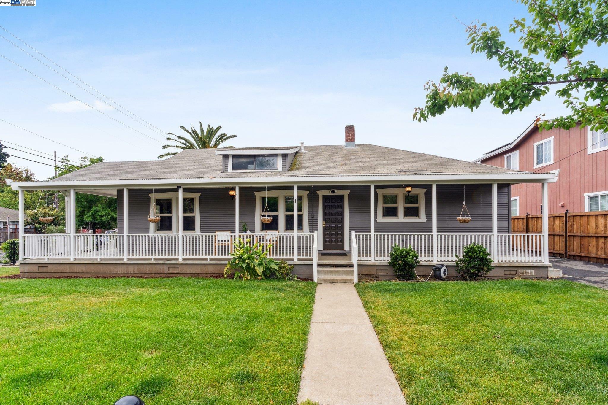 Property Photo: 792 Sycamore Ave CA 94544