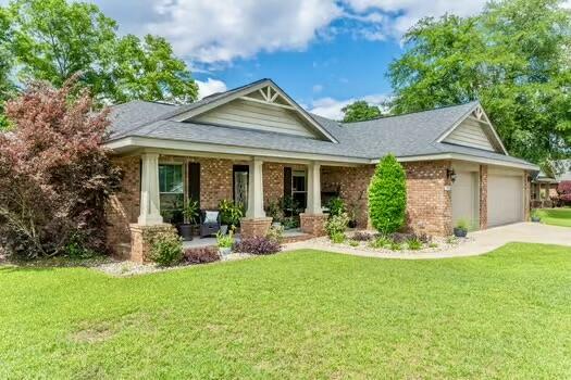 Property Photo: 5930 Wind Trace Road FL 32536