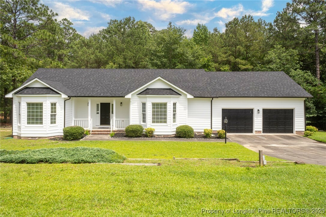 Property Photo: 6860 Harvest Court NC 28306