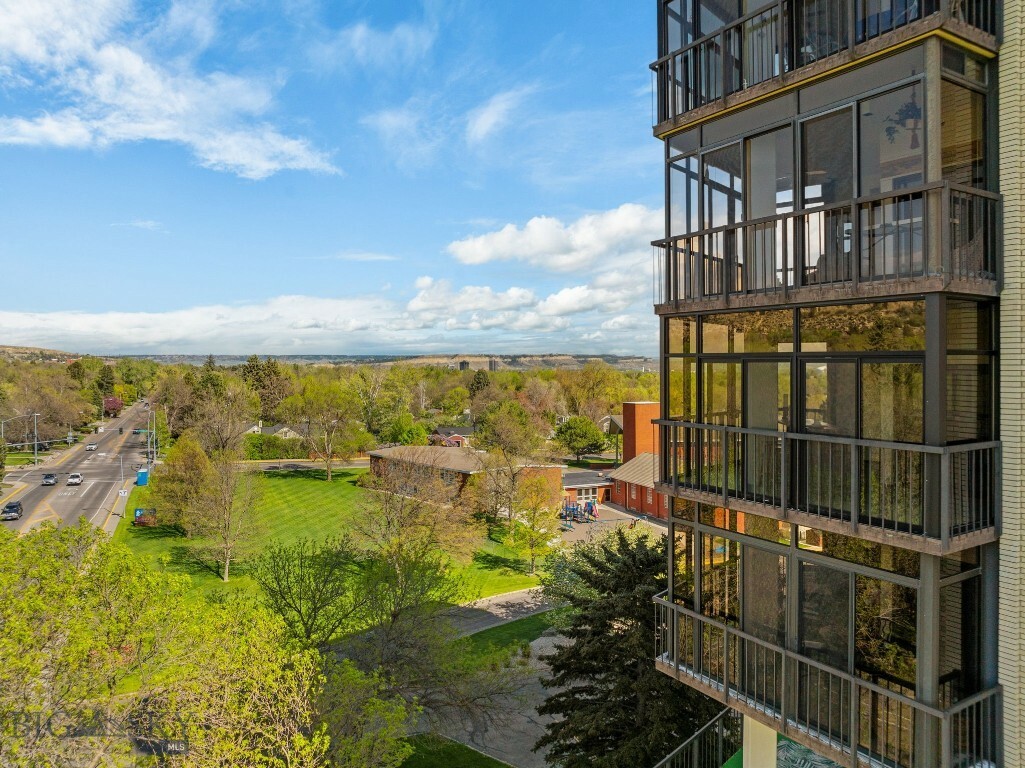 Property Photo: 1400 Poly Drive 7E MT 59102