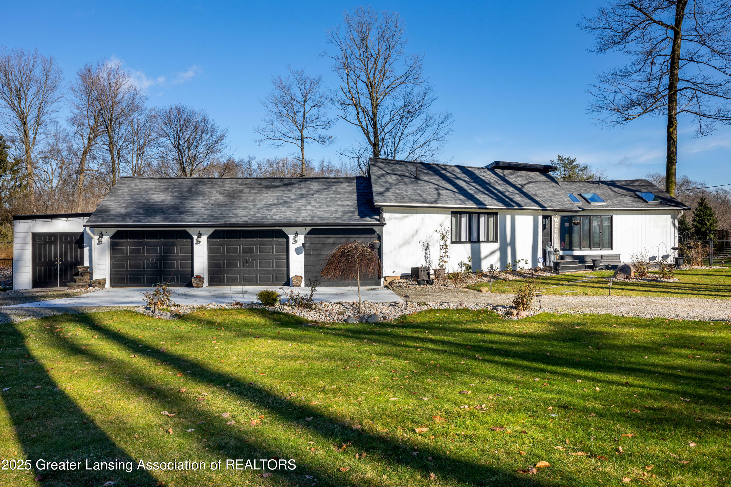 11500 Eden Trail  Eagle MI 48822 photo