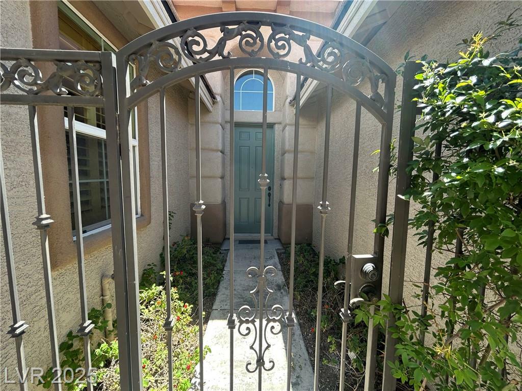 Property Photo: 10338 Grizzly Forest Drive NV 89178