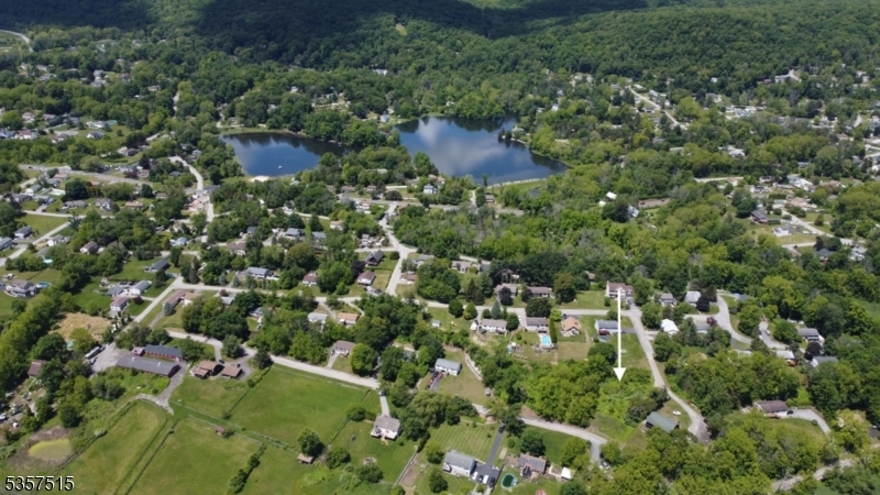 Property Photo: 19 Goldenrod Pl NJ 07418