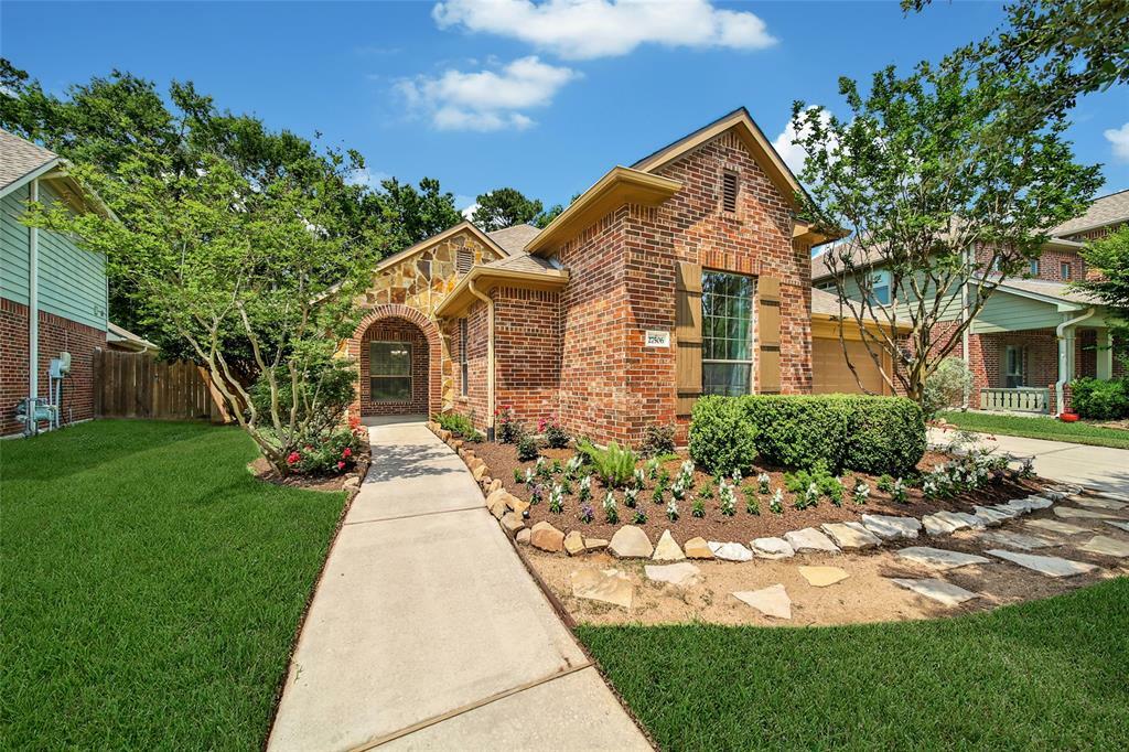 Property Photo: 27506 Colin Springs Lane TX 77386