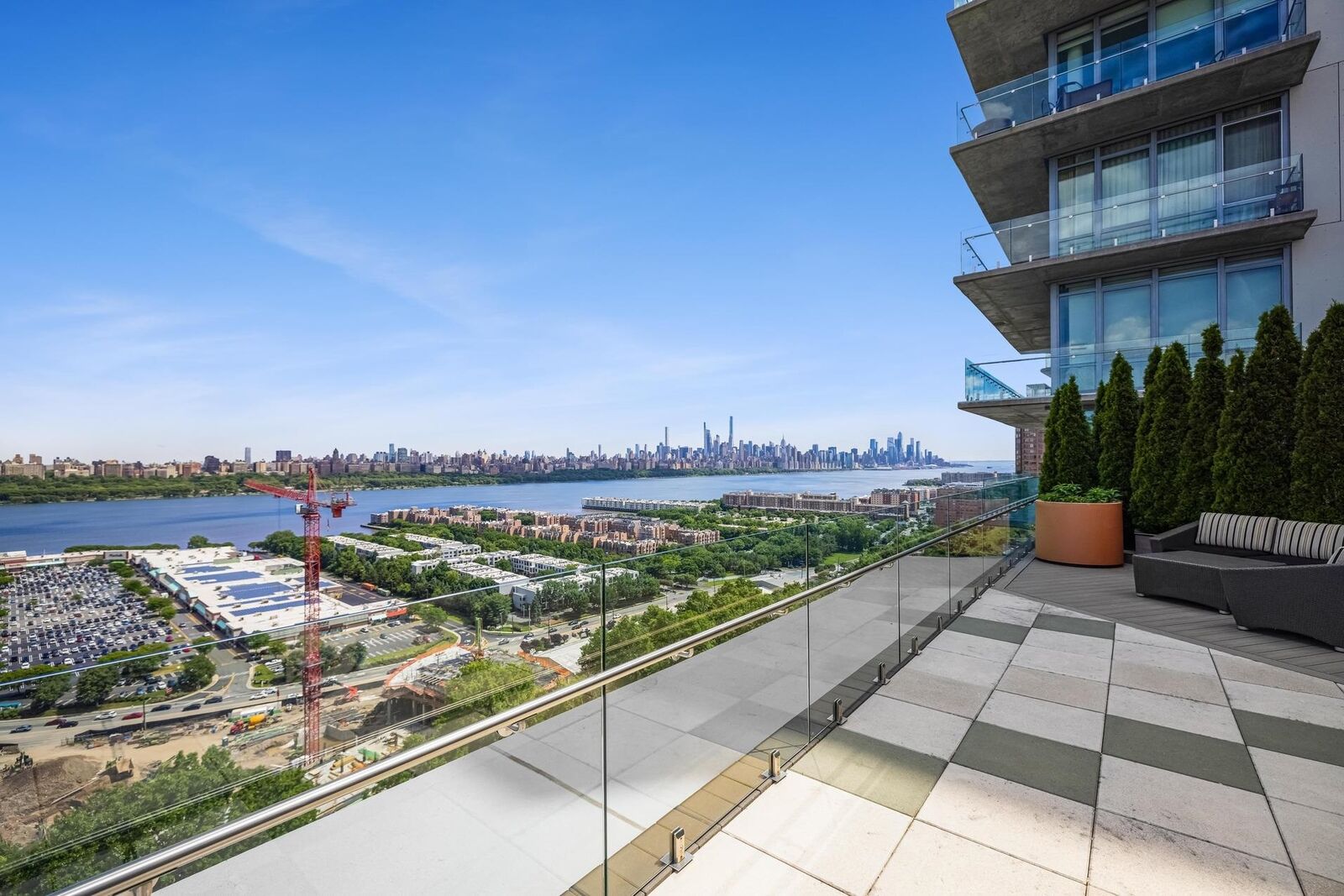 Property Photo: 320 Adolphus Ave 504 NJ 07010