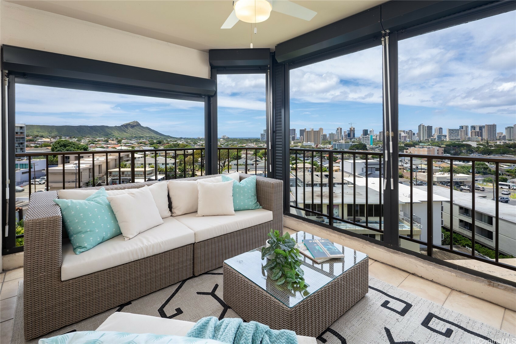 3138 Waialae Avenue 918  Honolulu HI 96816 photo