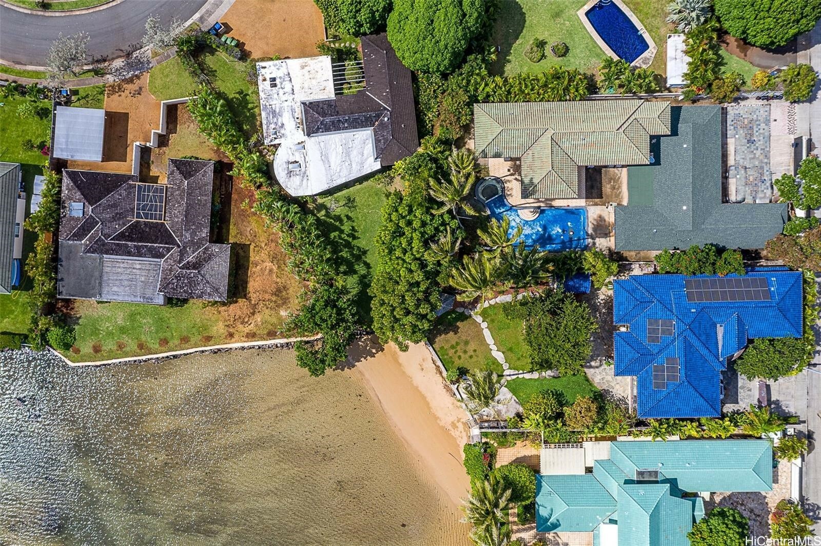 Property Photo: 5783 Kalanianaole Highway HI 96821