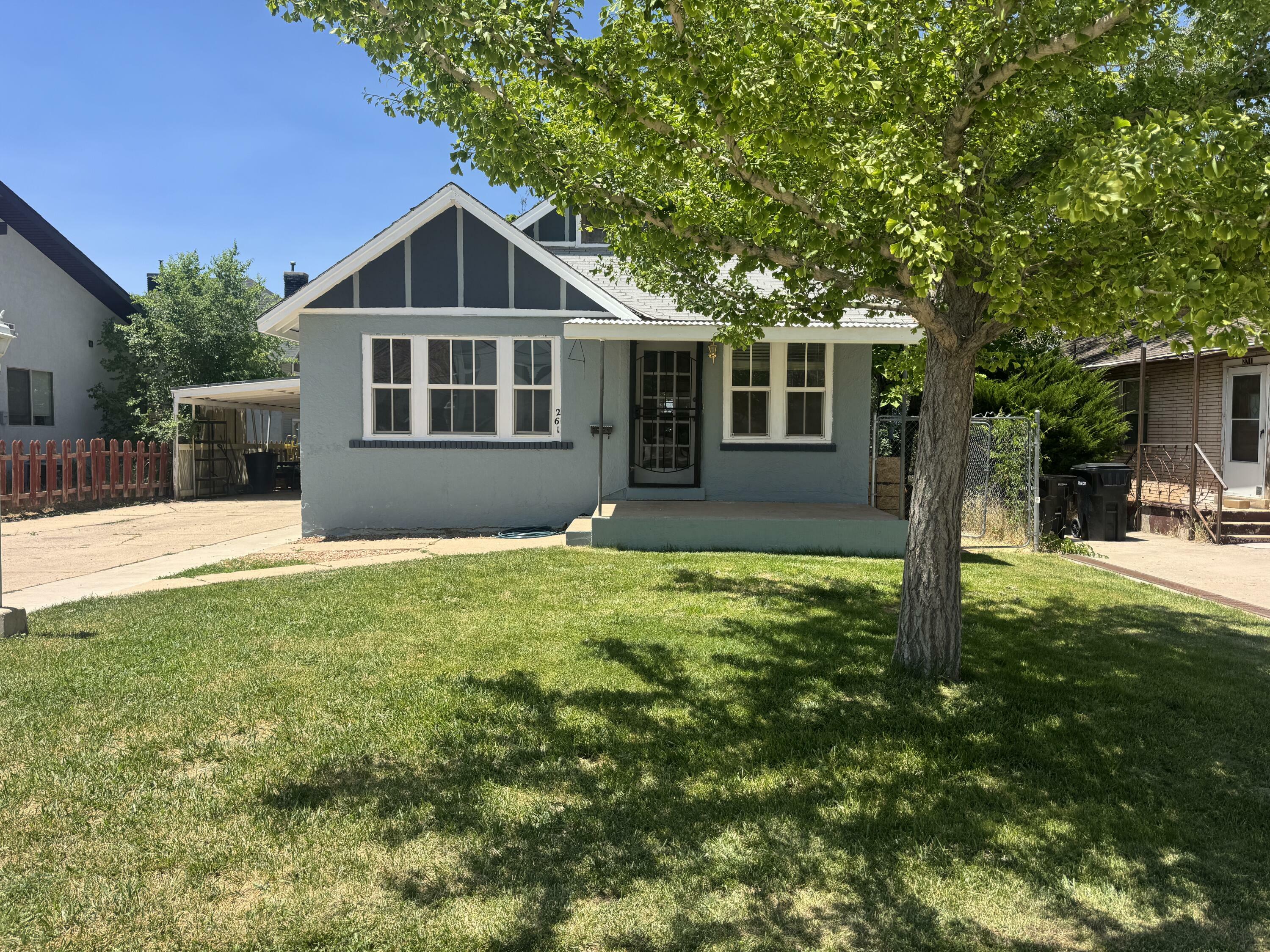 Property Photo: 261 N 300 W UT 84721