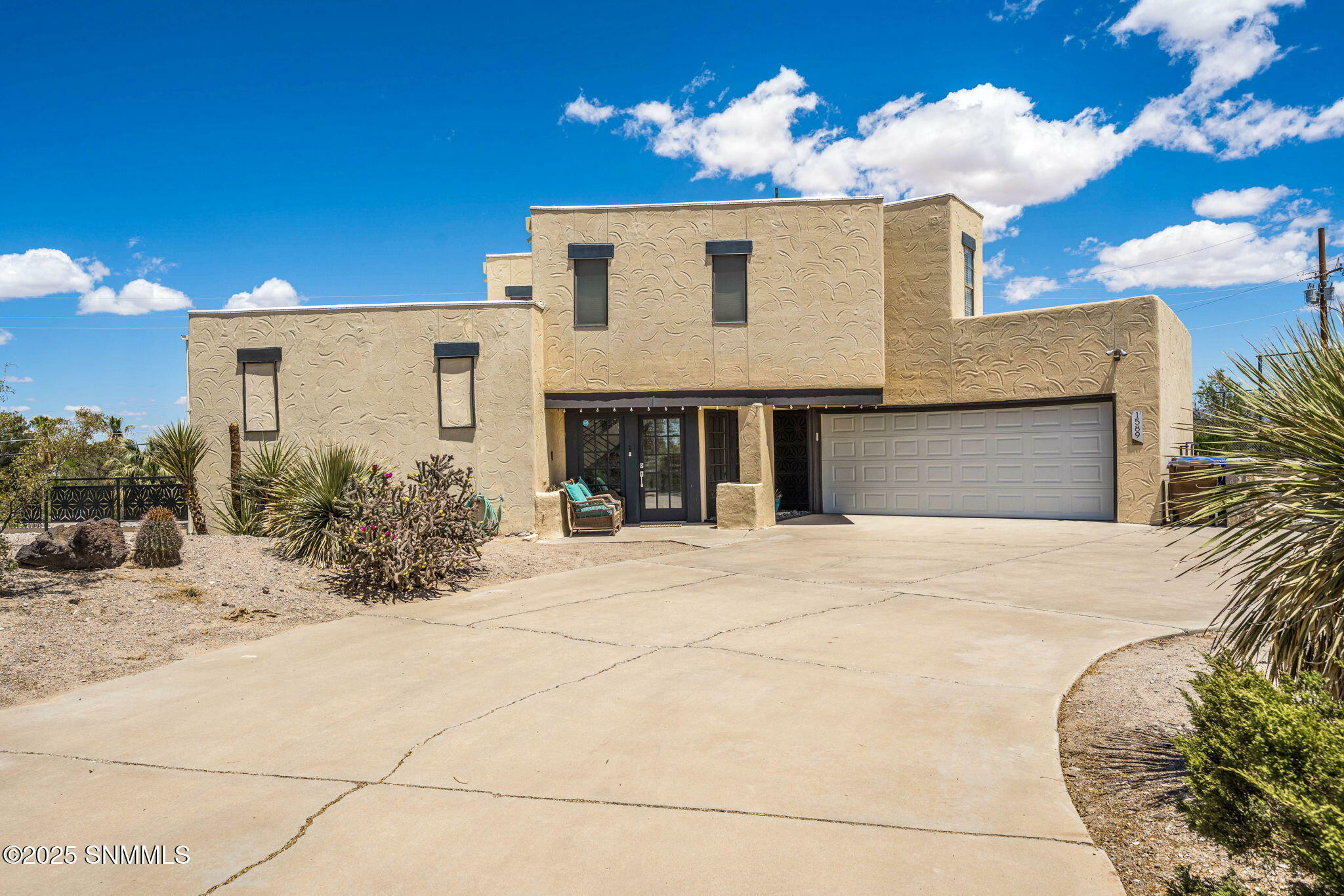 Property Photo: 1589 Imperial Ridge Street NM 88011