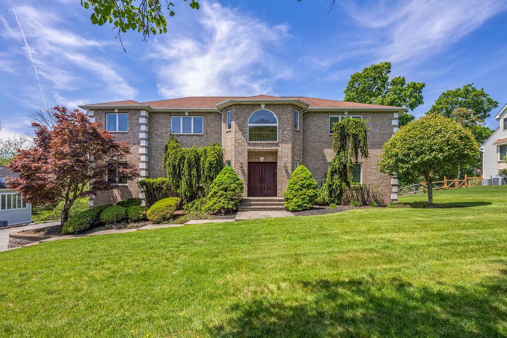 8 Marcus Drive  Wesley Hills NY 10952 photo