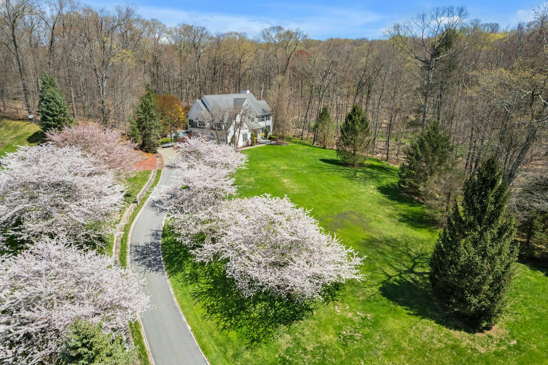 1988 Beekman Court  Yorktown Heights NY 10598 photo