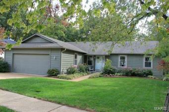 1428 Briarcreek Drive  St Louis MO 63122 photo