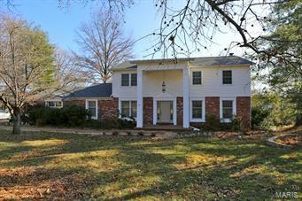 Property Photo:  170 Bon Chateau Drive  MO 63141 