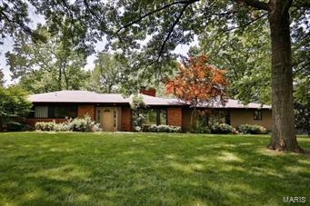 15 Saint Alfred Road  Olivette MO 63132 photo