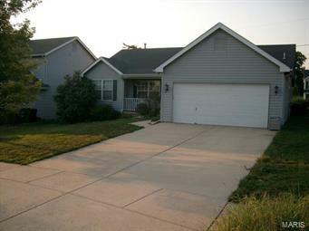 Property Photo: 10764 Oak Pointe Drive MO 63074