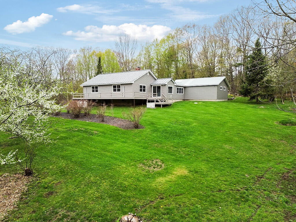 Property Photo: 222 Ward Road ME 04330
