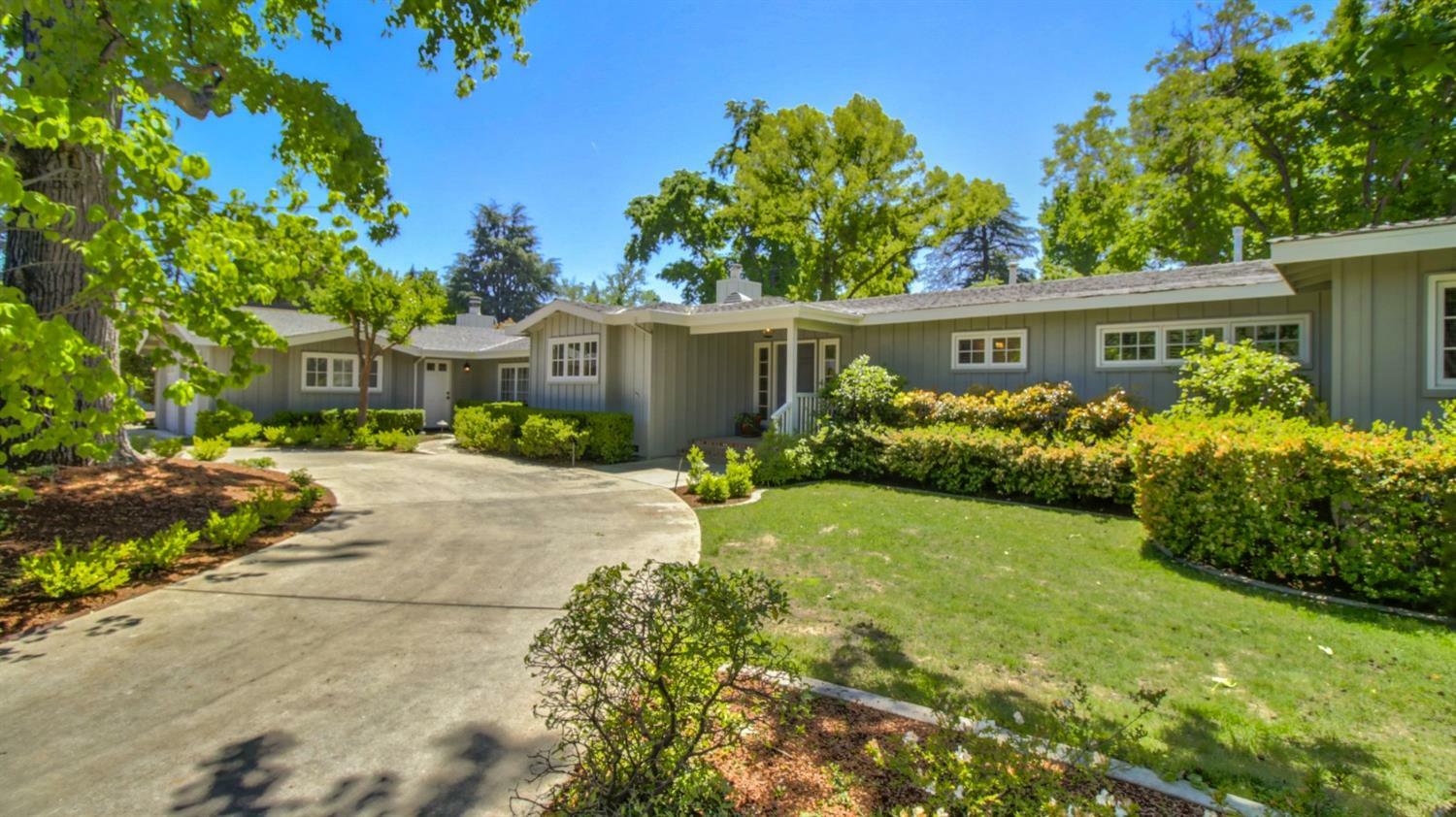 5544 Linda Lane  Carmichael CA 95608 photo