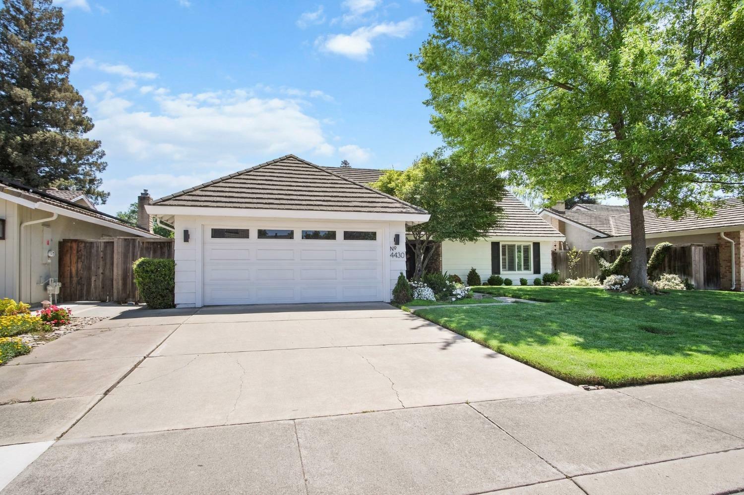 Property Photo: 4430 Winding River Circle CA 95219