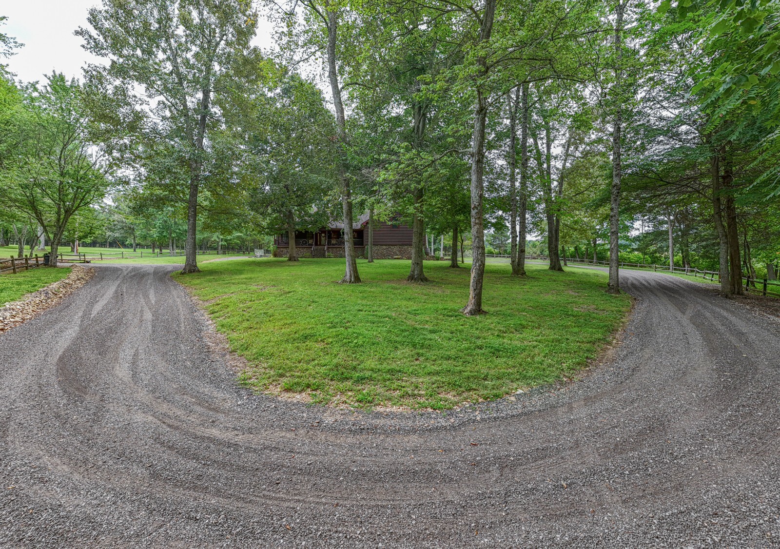 Property Photo:  118 Robert Simmons Rd  TN 37186 