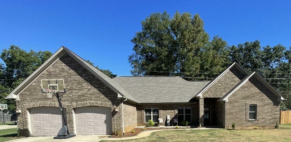 Property Photo: 187 Creekwood Circle MS 38866